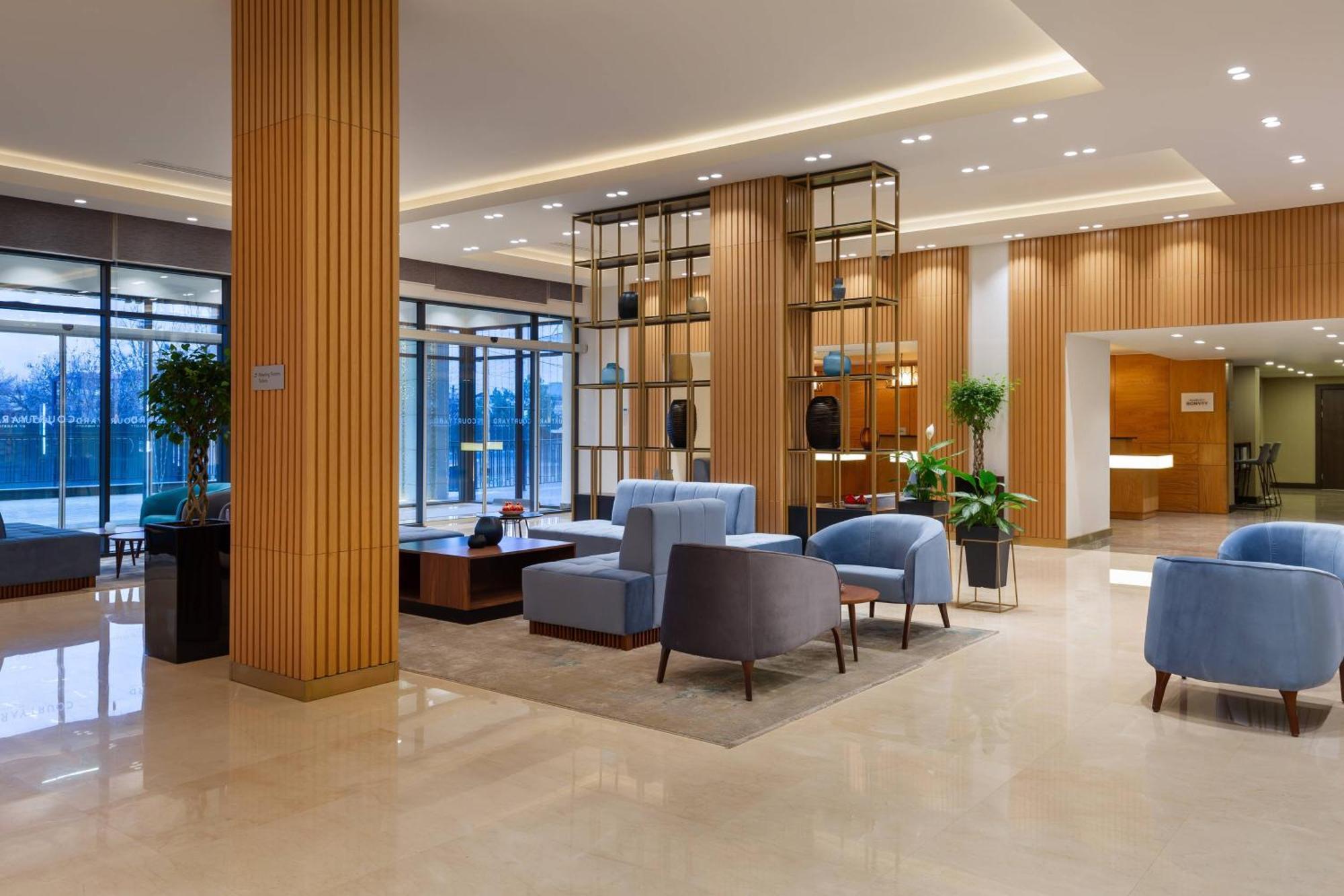 Готель Courtyard By Marriott Ташкент Екстер'єр фото